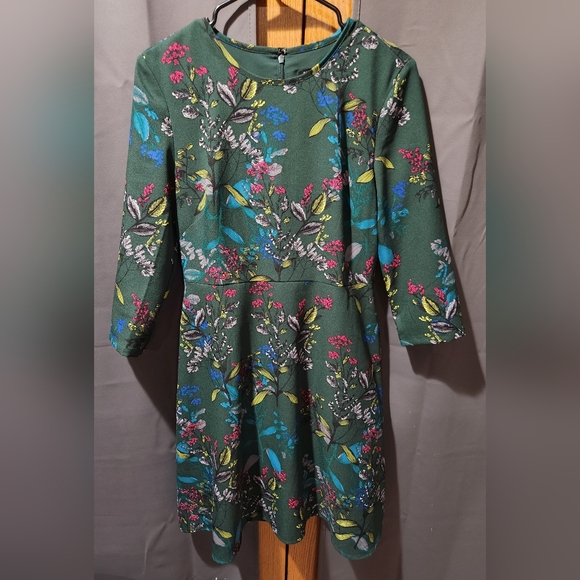 Banana Republic Floral Green Dress - Picture 6 of 9